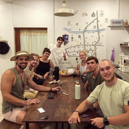 Together Backpackers Hostel Chiang Rai Zewnętrze zdjęcie